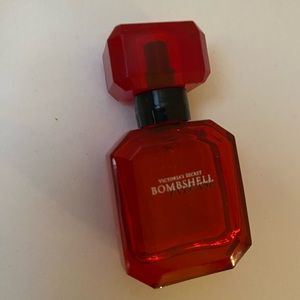 Victoria Secret bombshell mini perfume